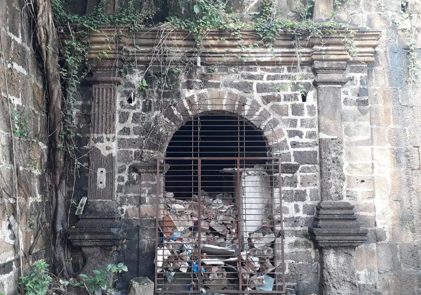 Mahim Fort, India